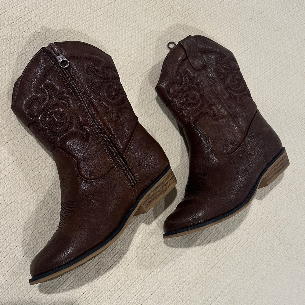 Cat & Jack kids Brown Boots